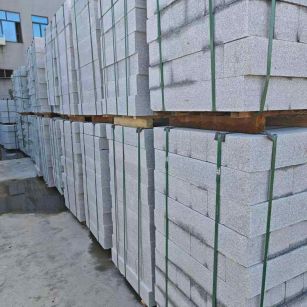 莆田芝麻白路牙石，路侧石